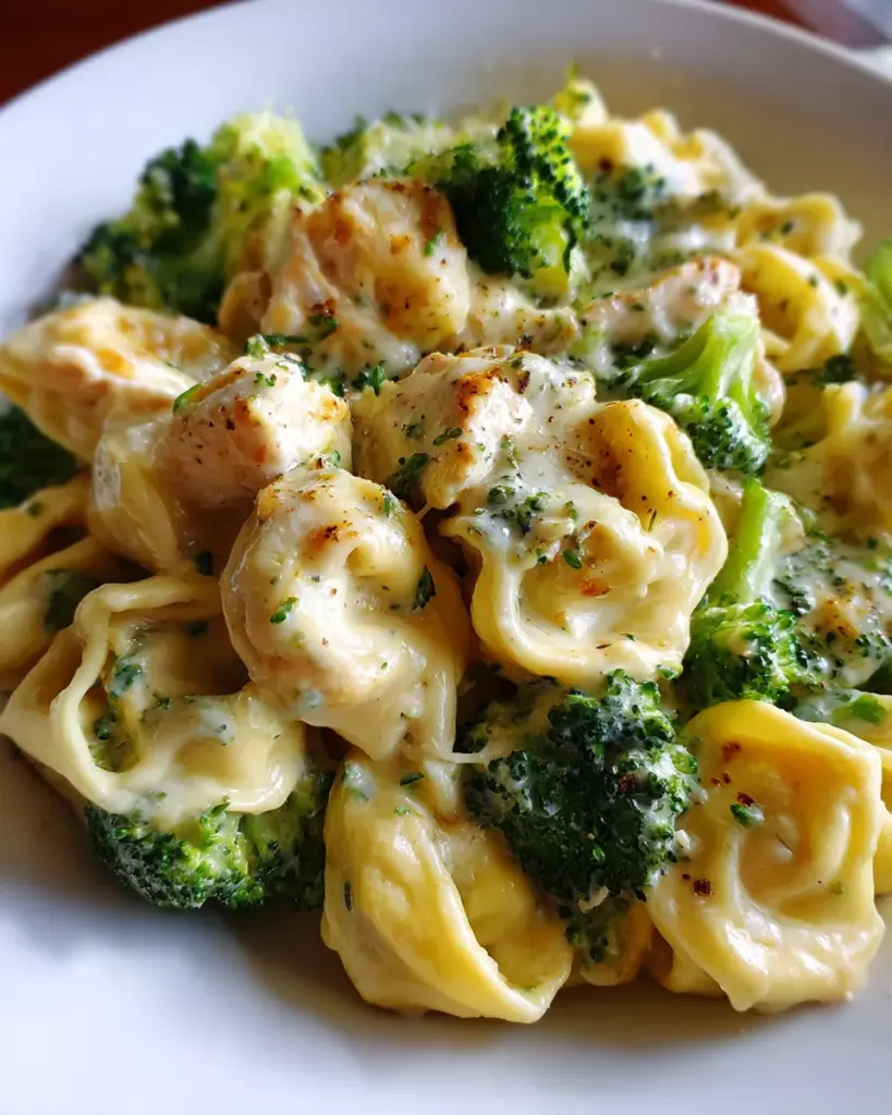 Cheesy Chicken Broccoli Tortellini 1 b 4 7